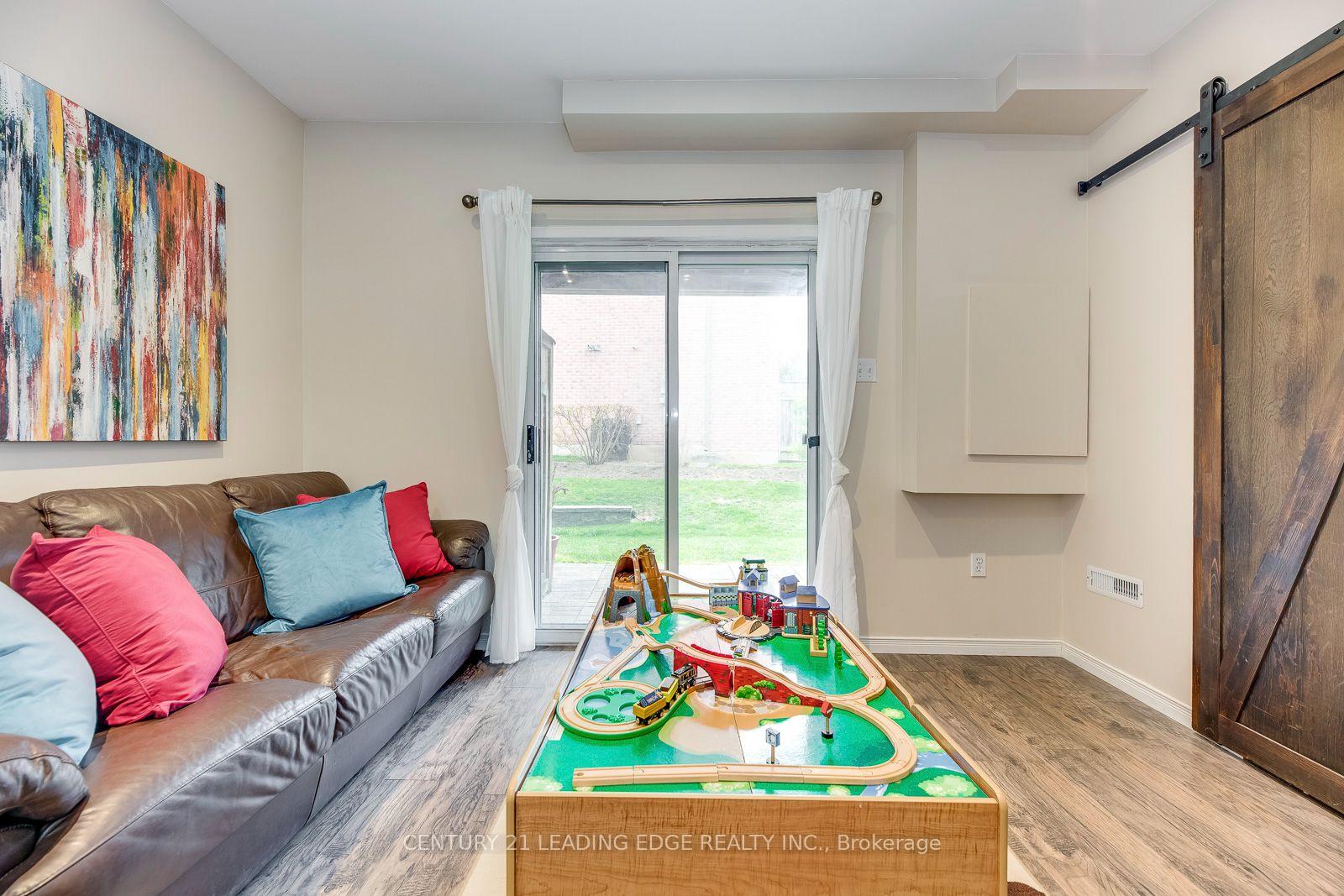 Photo 16 of Unit 124, 2945 Thomas Street, Mississauga, Central Erin Mills — HOMEH