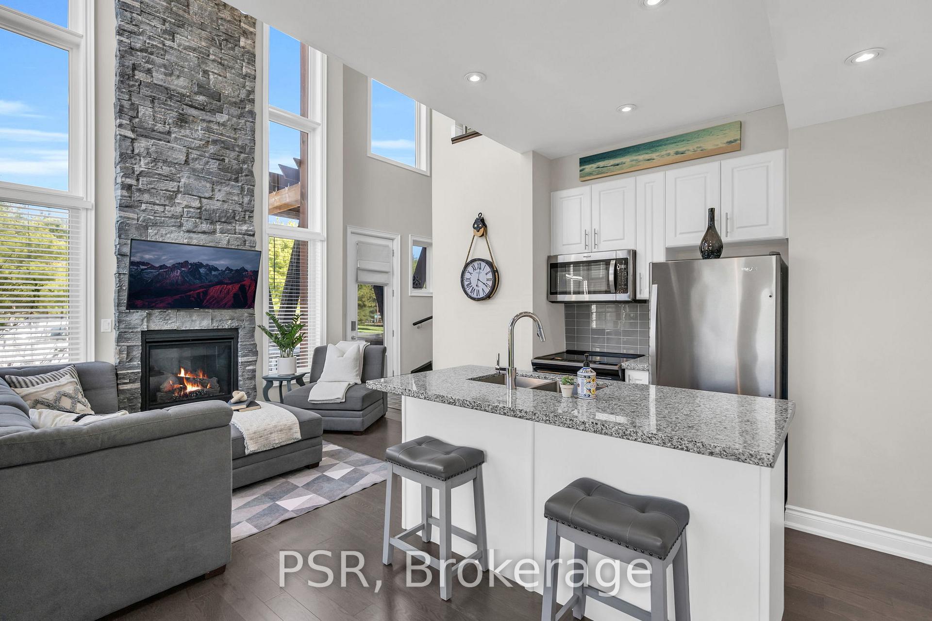 Photo 16 of 44 Carrick Trail, Gravenhurst, Wood (Gravenhurst) — HOMEH
