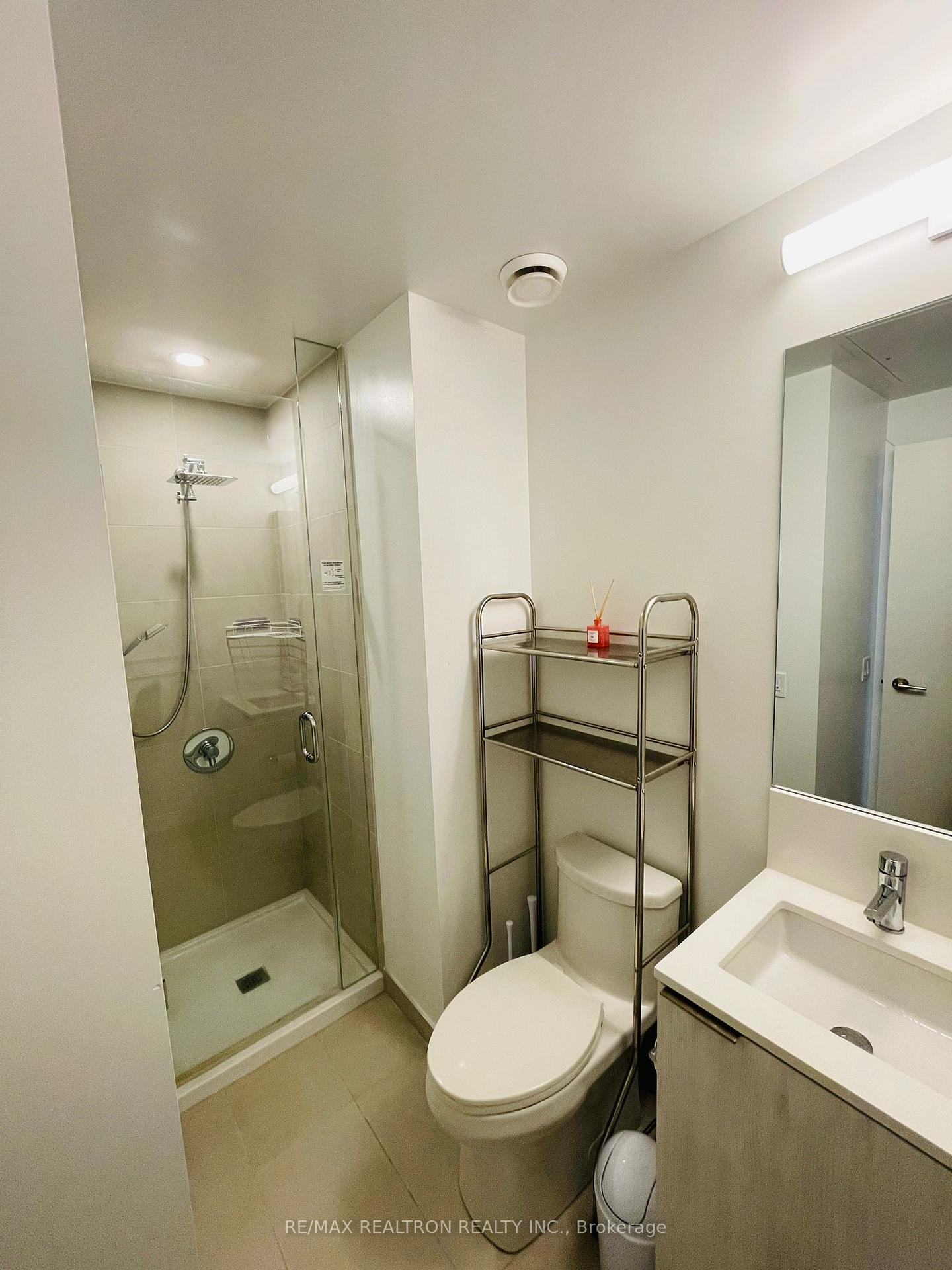 Photo 5 of Unit 2315, 1000 Portage Parkway, Vaughan, Vaughan Corporate Centre — HOMEH