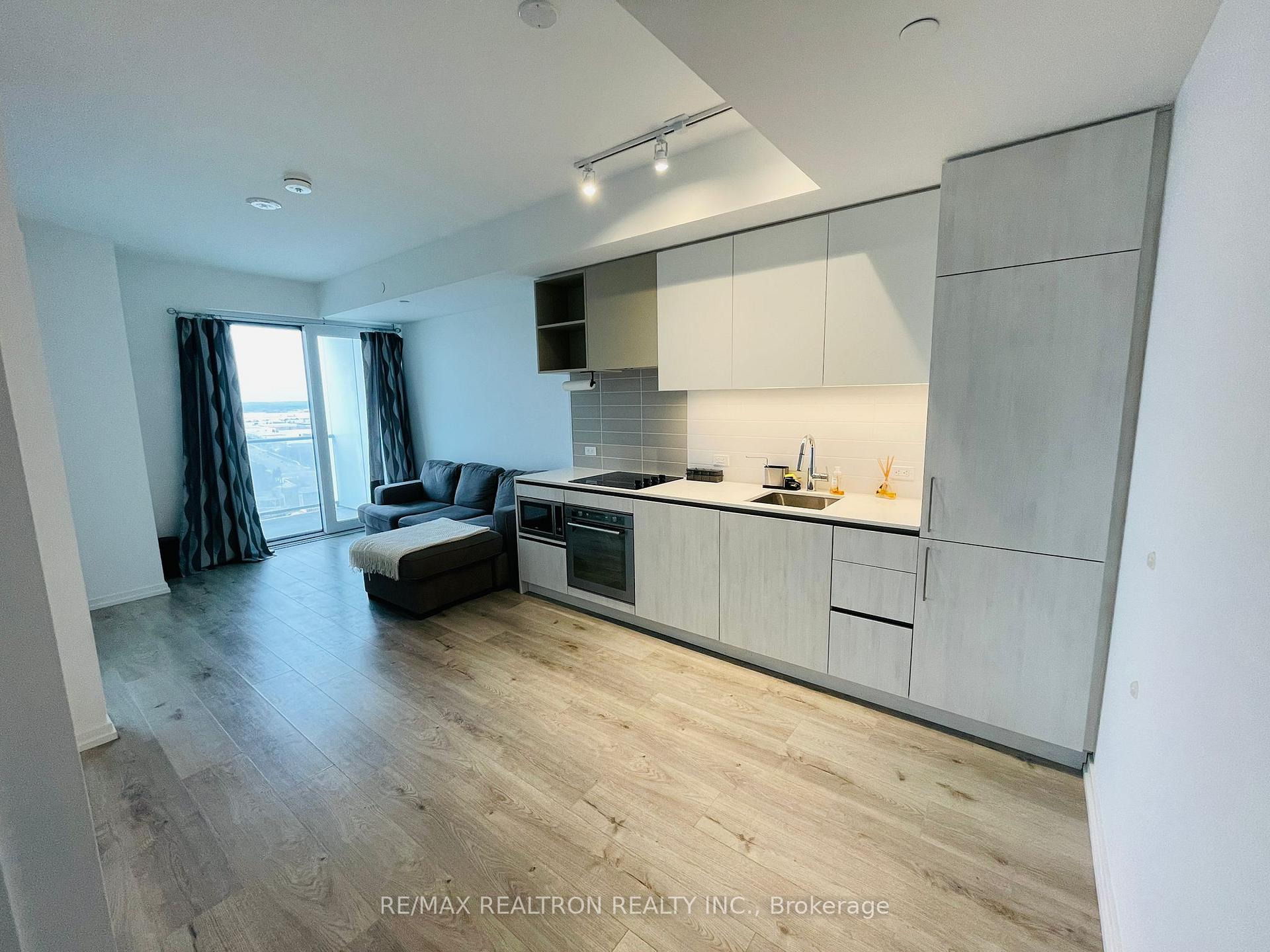 Photo 9 of Unit 2315, 1000 Portage Parkway, Vaughan, Vaughan Corporate Centre — HOMEH