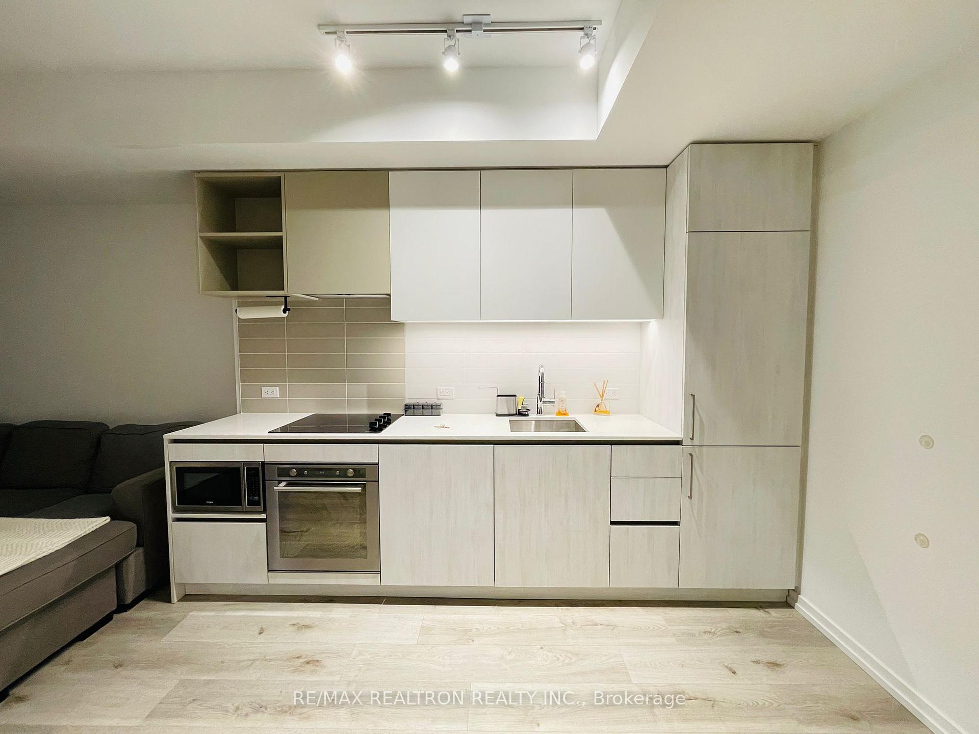 Photo 10 of Unit 2315, 1000 Portage Parkway, Vaughan, Vaughan Corporate Centre — HOMEH