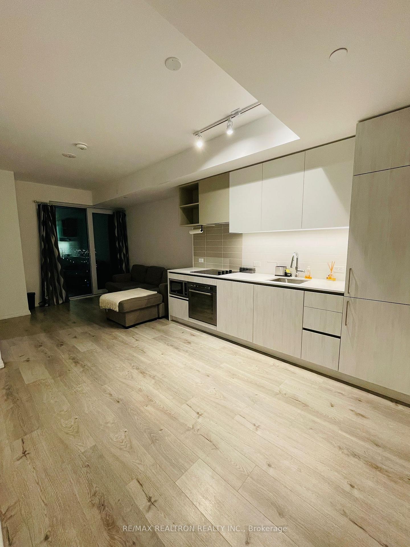 Photo 28 of Unit 2315, 1000 Portage Parkway, Vaughan, Vaughan Corporate Centre — HOMEH