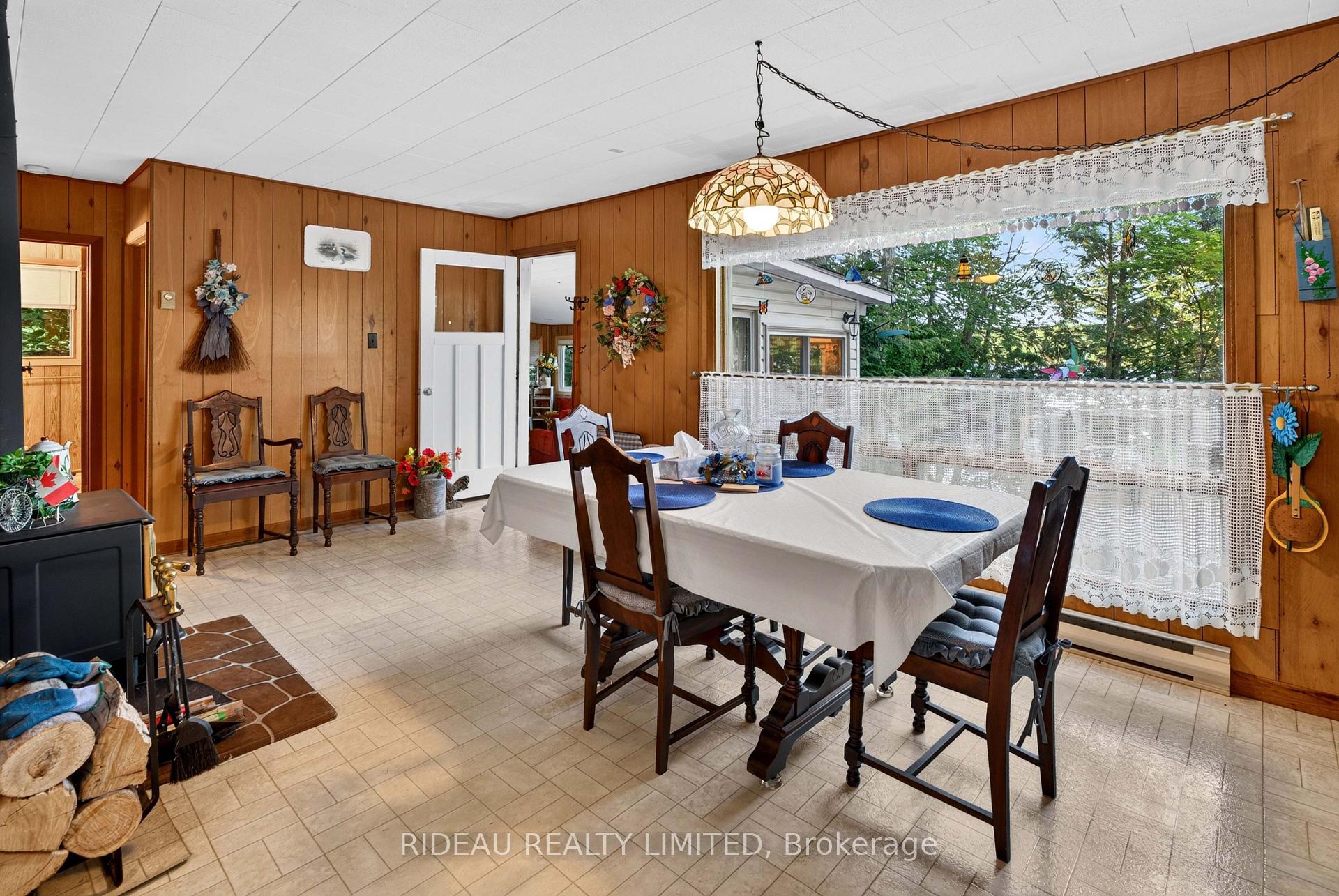 Photo 12 of 1293 R12B Road, Rideau Lakes, Rideau Lakes (South Burgess) Twp — HOMEH