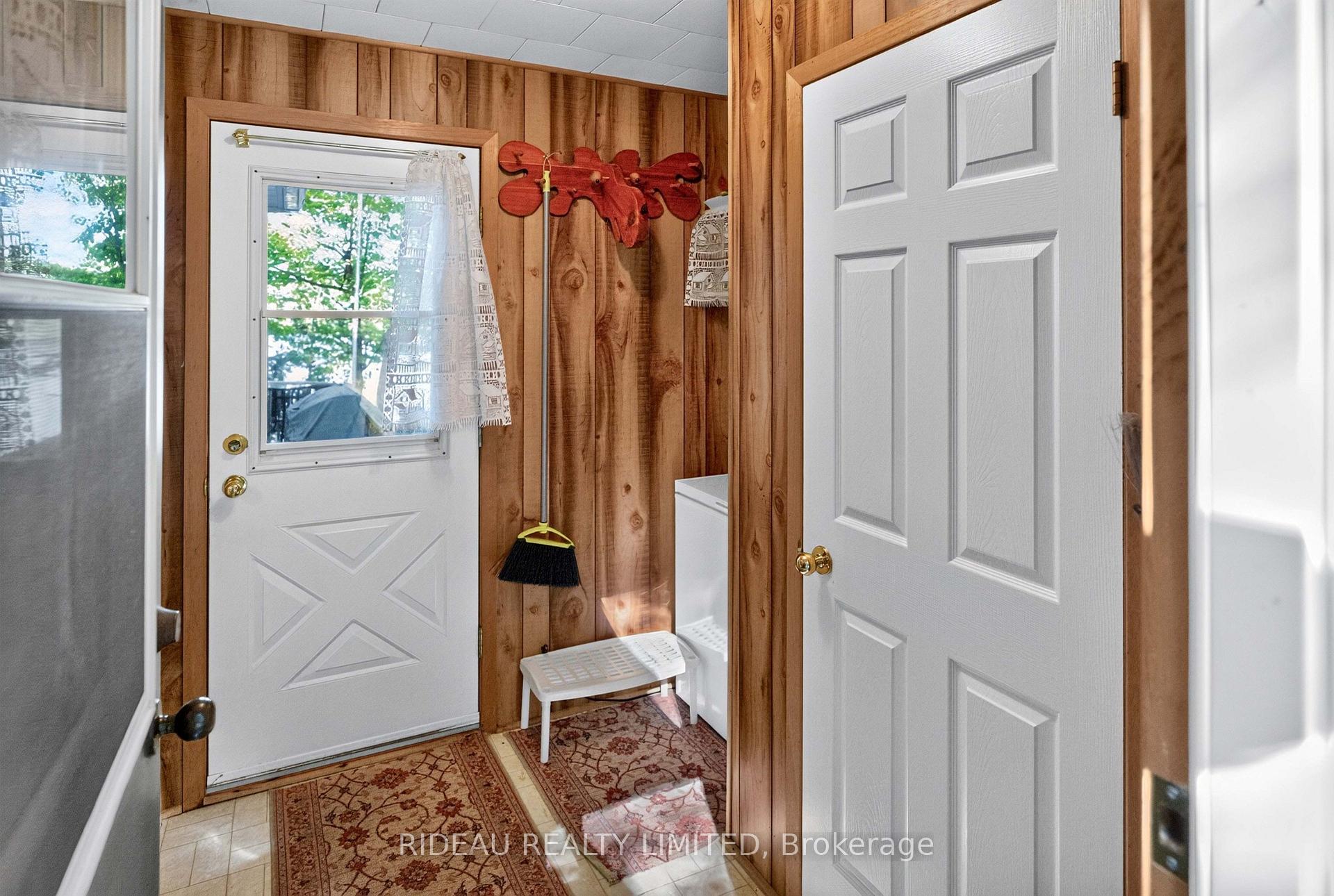 Photo 10 of 1293 R12B Road, Rideau Lakes, Rideau Lakes (South Burgess) Twp — HOMEH