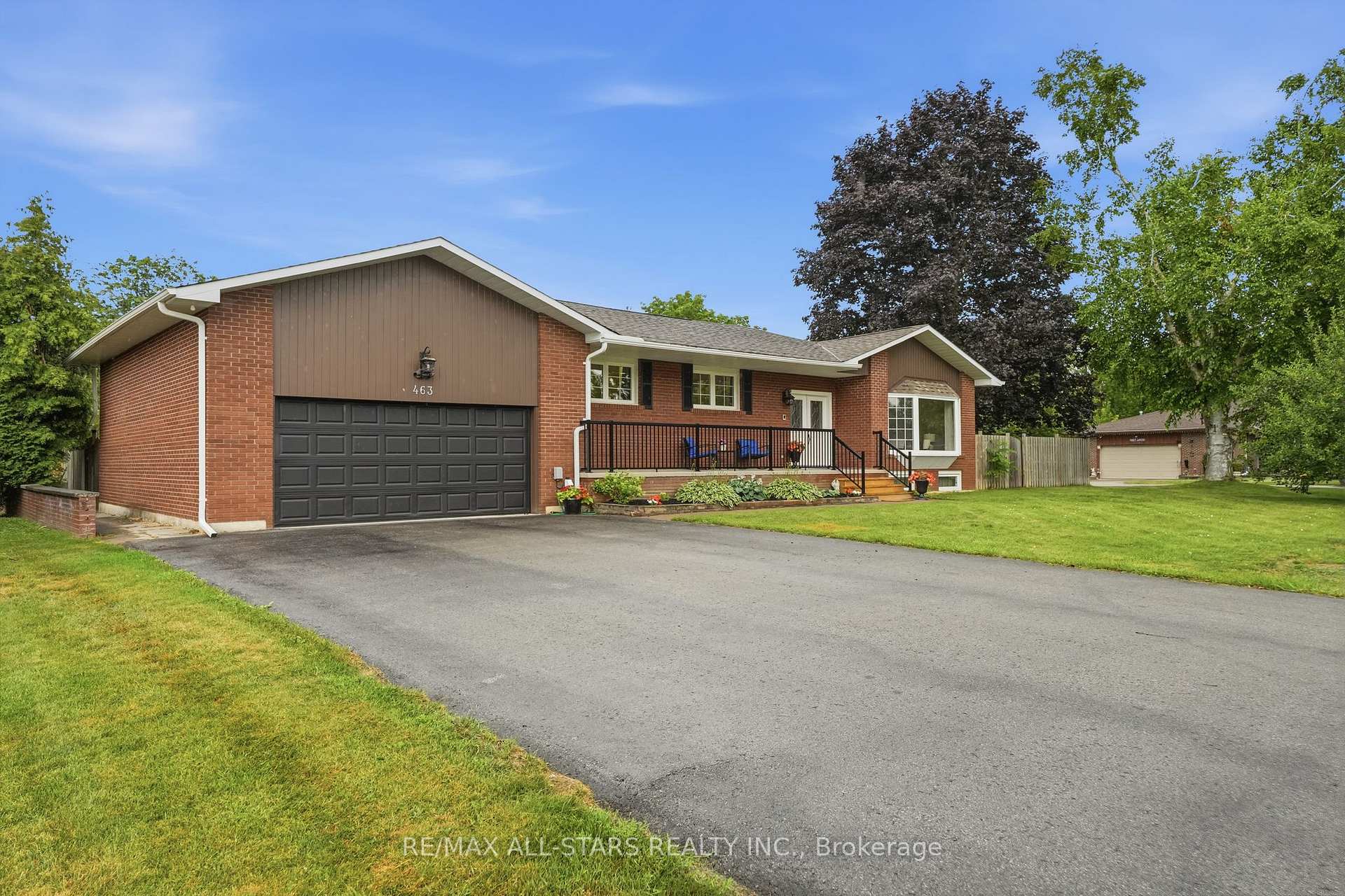 Photo 2 of 463 Riverdale Road, Brock, Beaverton — HOMEH