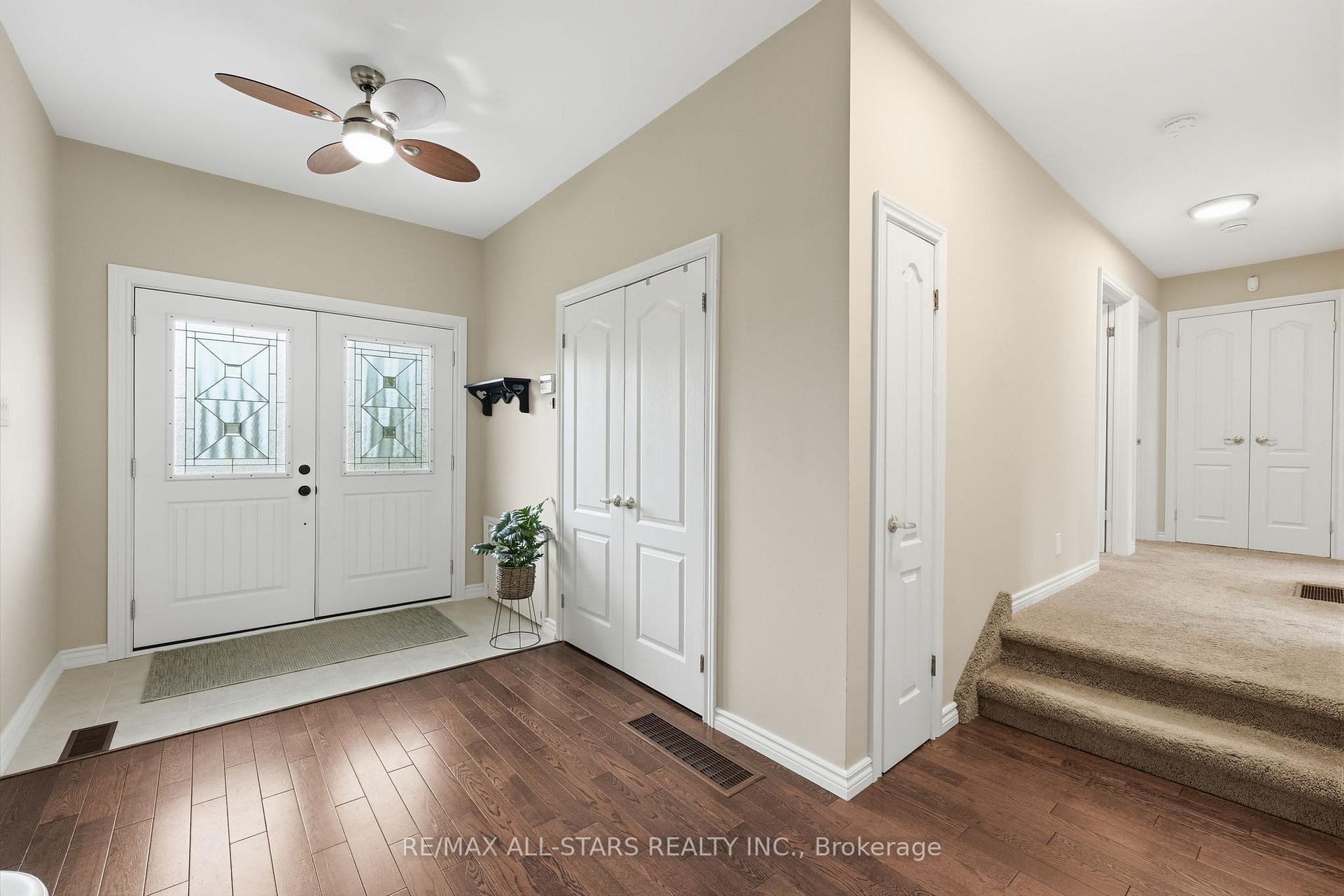 Photo 8 of 463 Riverdale Road, Brock, Beaverton — HOMEH