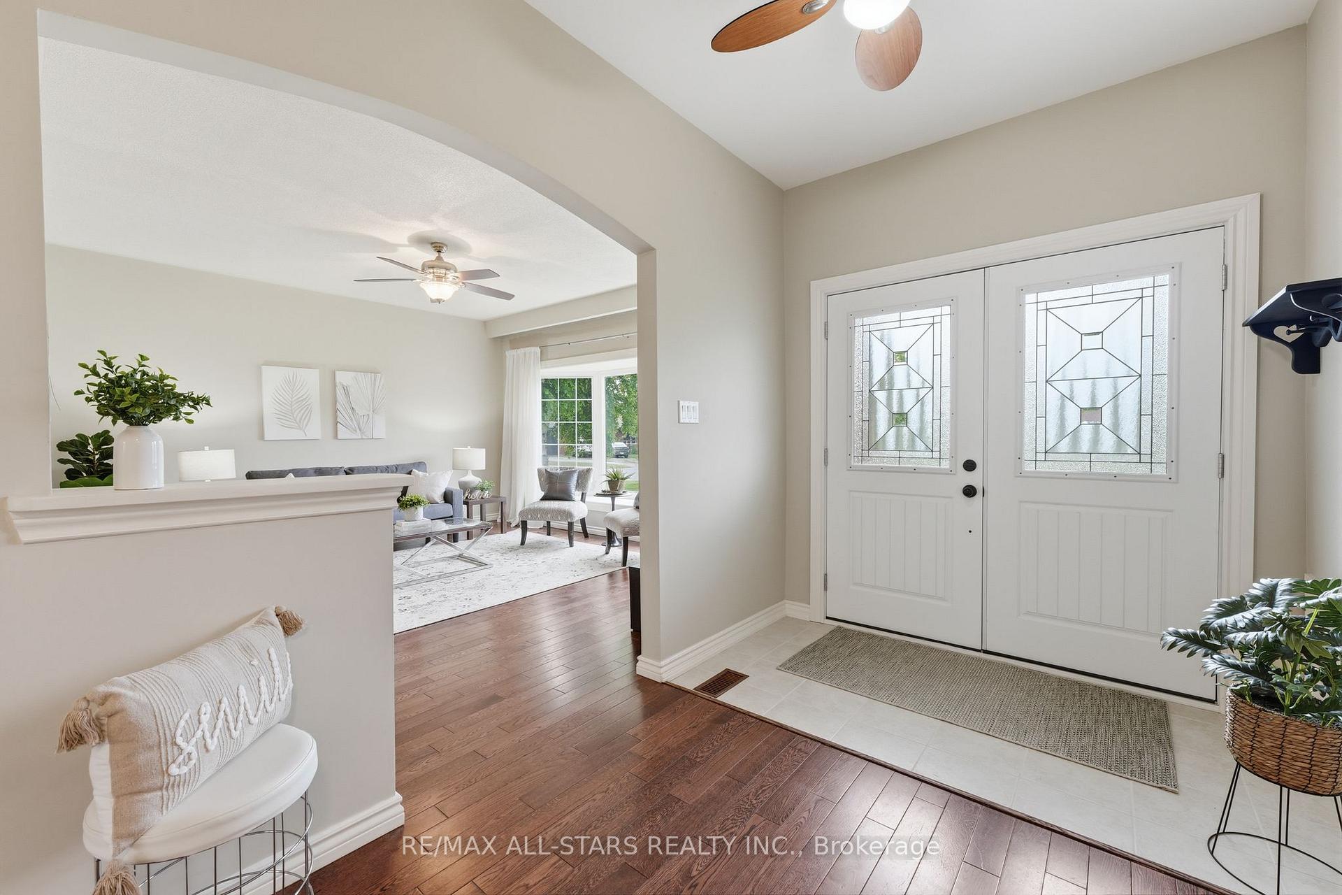 Photo 9 of 463 Riverdale Road, Brock, Beaverton — HOMEH