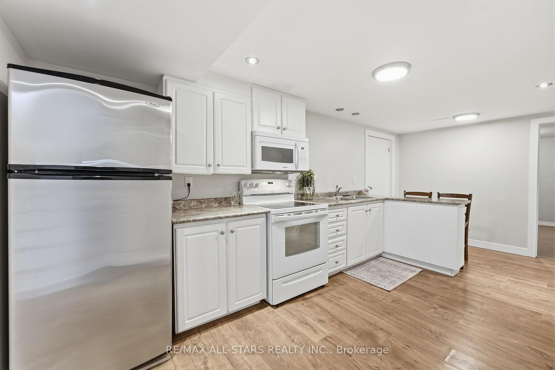 Photo 29 of 463 Riverdale Road, Brock, Beaverton — HOMEH