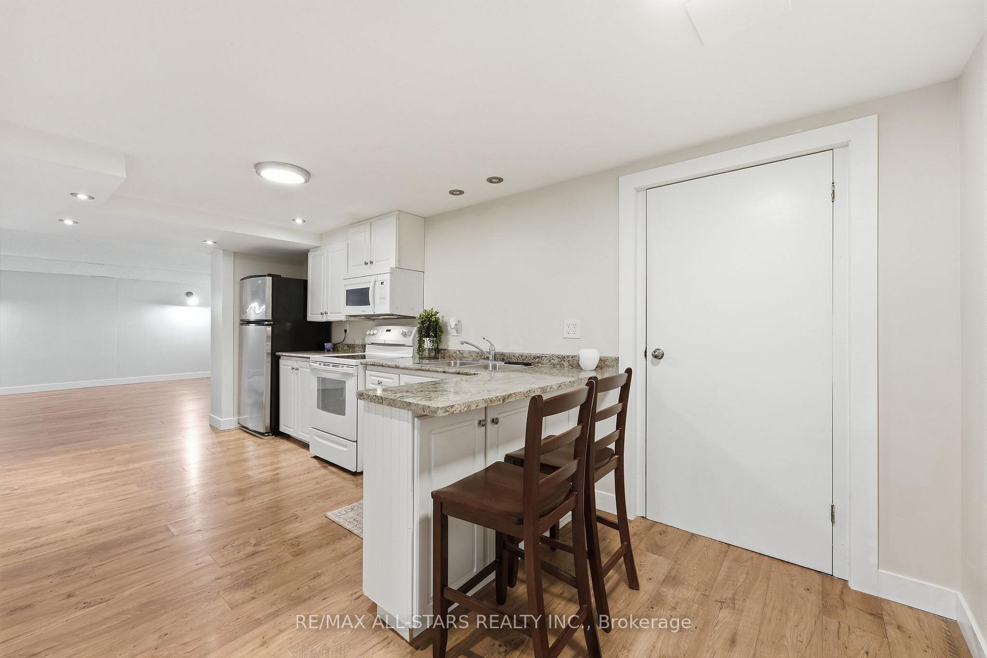 Photo 30 of 463 Riverdale Road, Brock, Beaverton — HOMEH