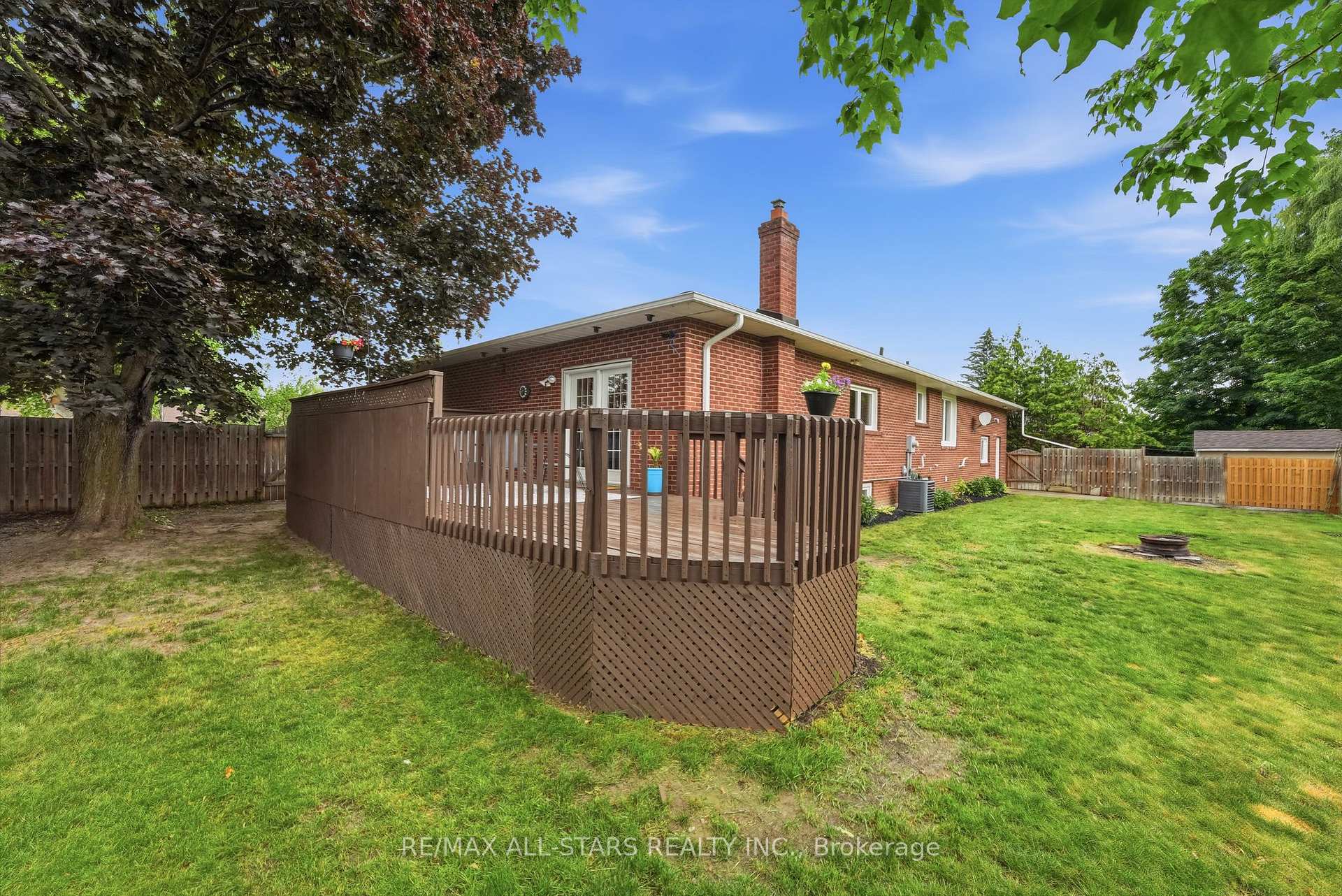 Photo 38 of 463 Riverdale Road, Brock, Beaverton — HOMEH