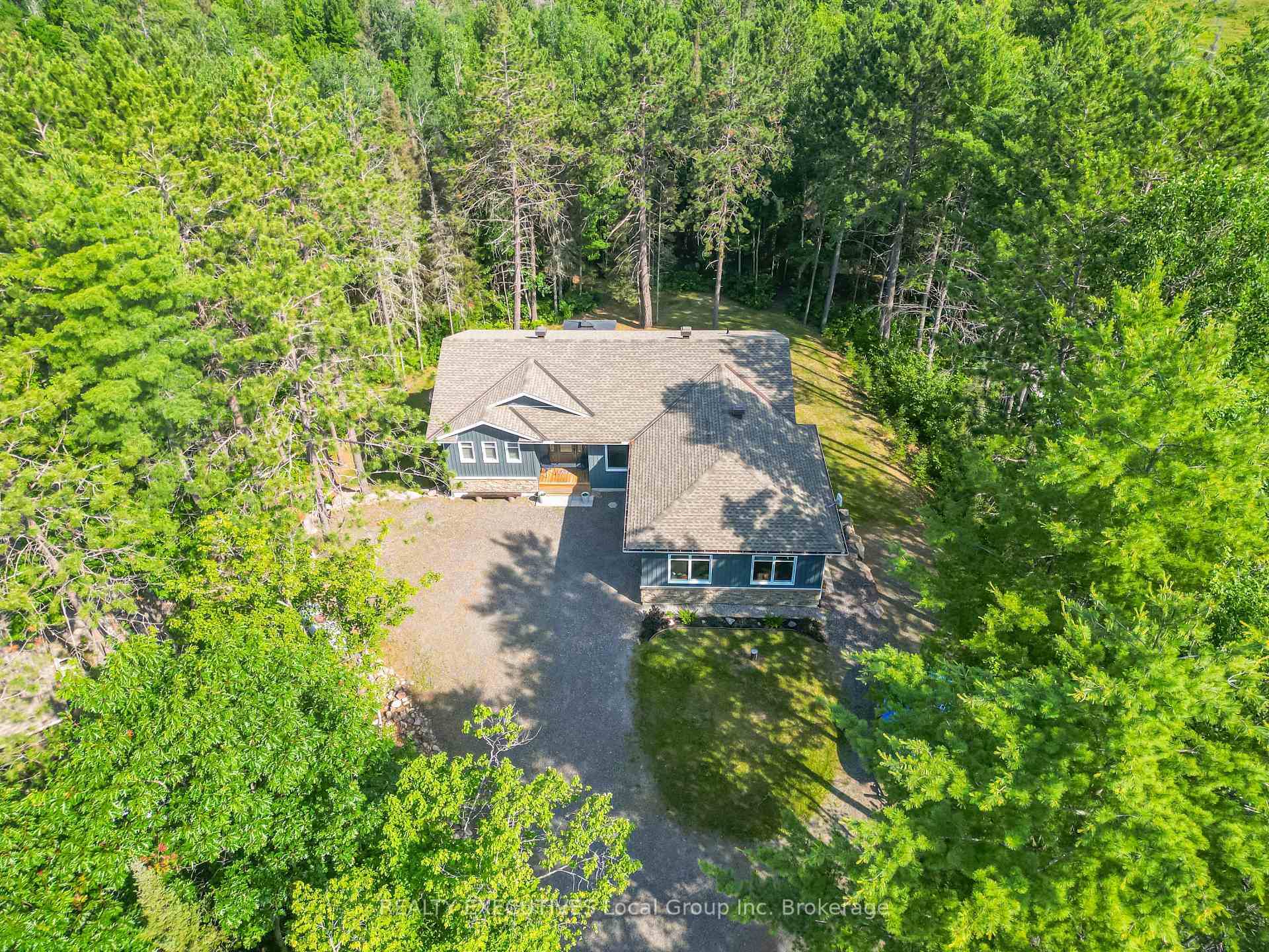 Photo 4 of 87 Oakridge Drive, East Ferris — HOMEH
