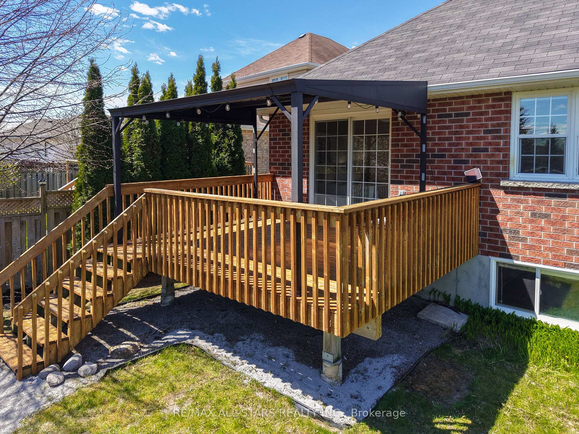 Photo 43 of 14 Laurent Boulevard, Kawartha Lakes, Lindsay — HOMEH