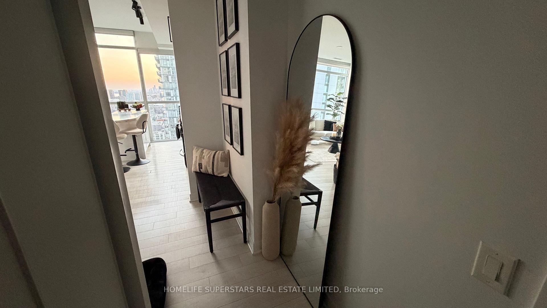 Photo 7 of Unit 3411, 290 Adelaide Street W, Toronto, Waterfront Communities — HOMEH