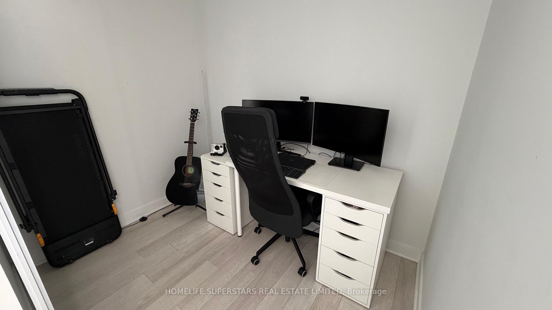 Photo 14 of Unit 3411, 290 Adelaide Street W, Toronto, Waterfront Communities — HOMEH