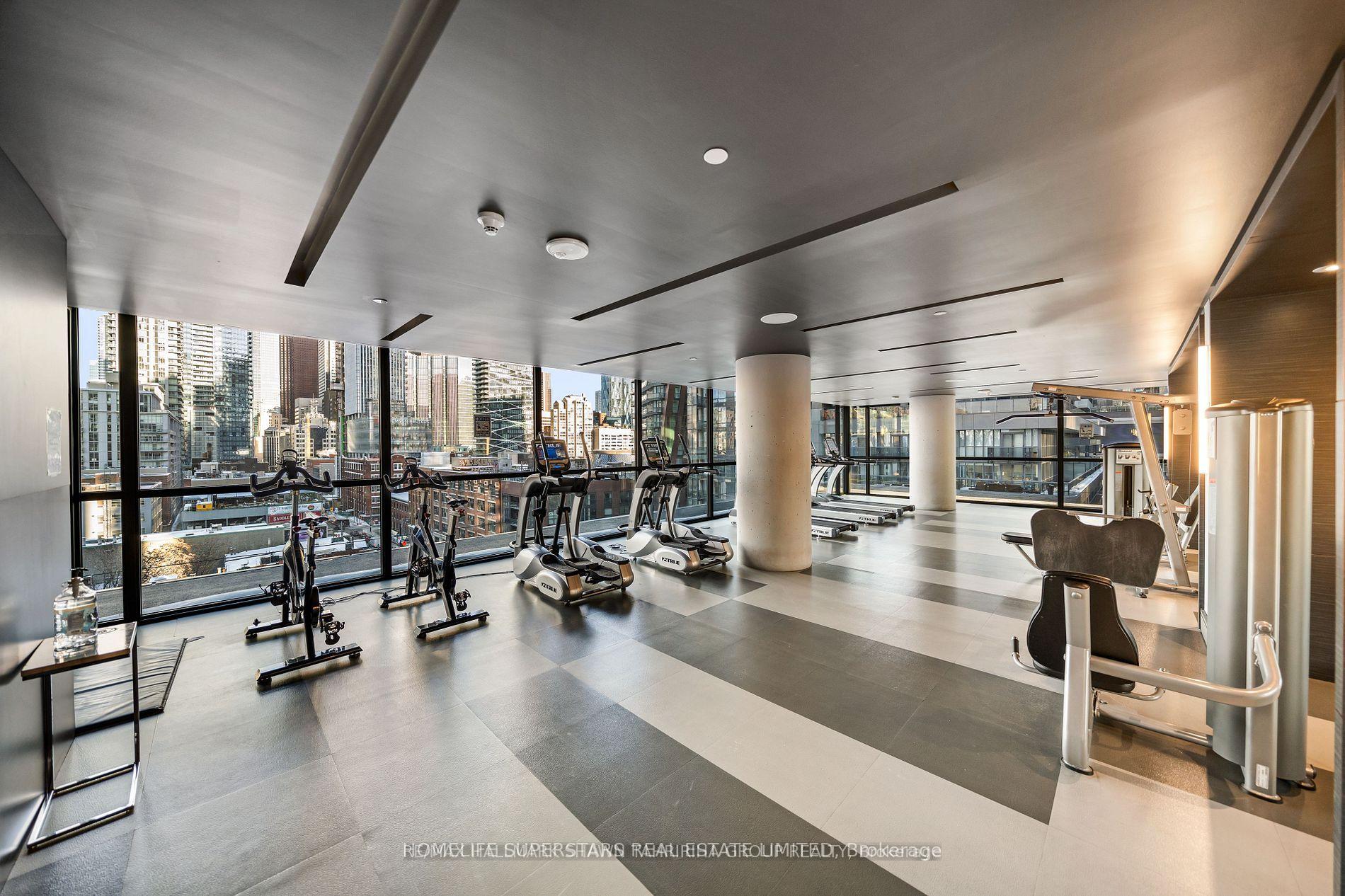 Photo 23 of Unit 3411, 290 Adelaide Street W, Toronto, Waterfront Communities — HOMEH