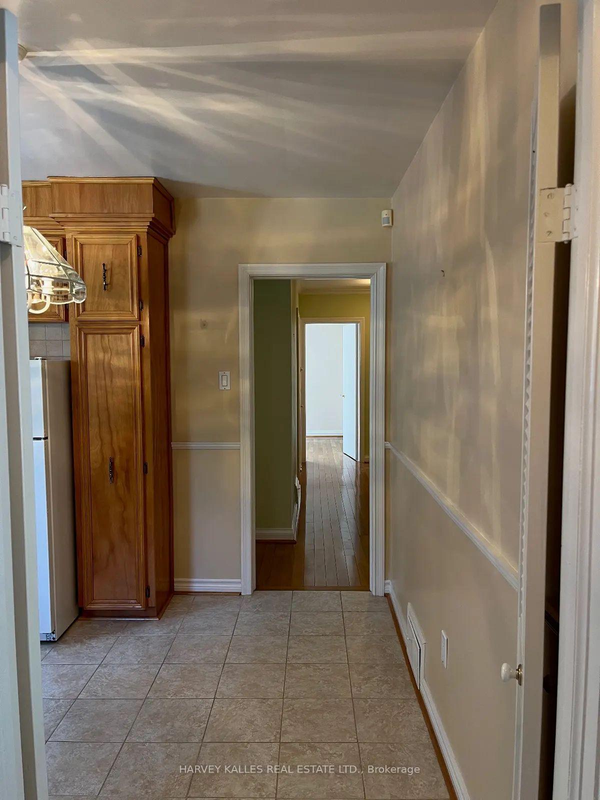 Photo 14 of 54 Charleston Road, Etobicoke, Islington-City Centre West — HOMEH