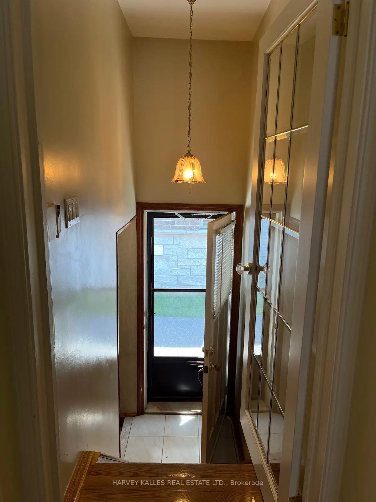 Photo 15 of 54 Charleston Road, Etobicoke, Islington-City Centre West — HOMEH