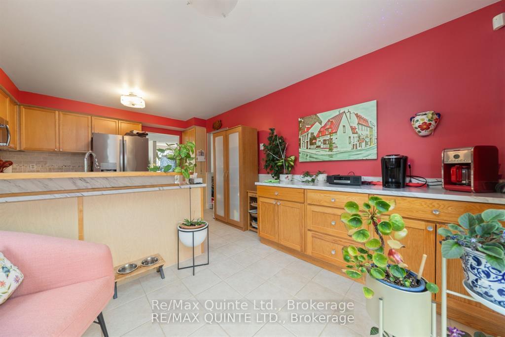 Photo 15 of 2 Marchmont Place, Belleville, Belleville Ward — HOMEH