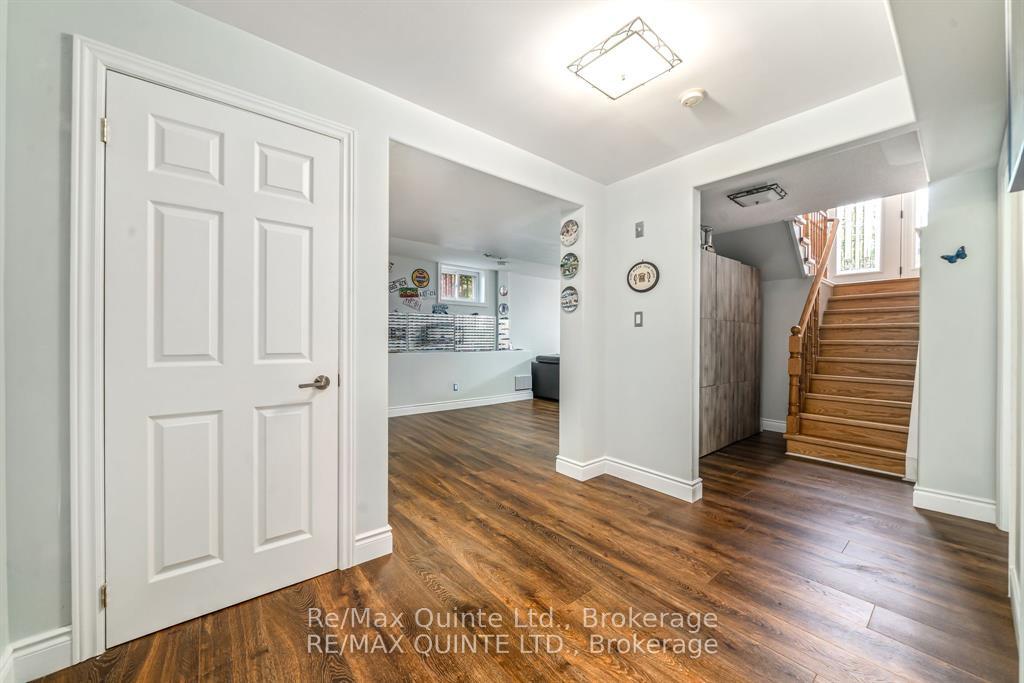 Photo 21 of 2 Marchmont Place, Belleville, Belleville Ward — HOMEH