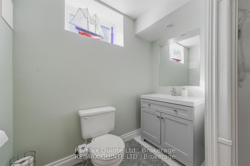 Photo 26 of 2 Marchmont Place, Belleville, Belleville Ward — HOMEH