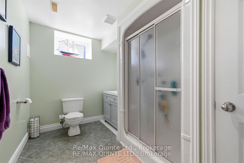 Photo 27 of 2 Marchmont Place, Belleville, Belleville Ward — HOMEH