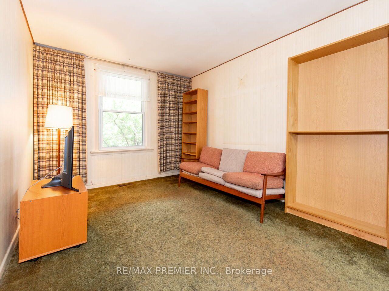 Photo 8 of 269 Windermere Avenue, Toronto, High Park-Swansea — HOMEH