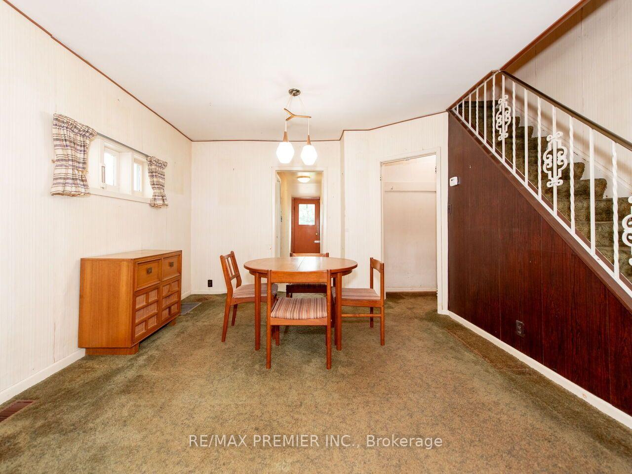Photo 12 of 269 Windermere Avenue, Toronto, High Park-Swansea — HOMEH