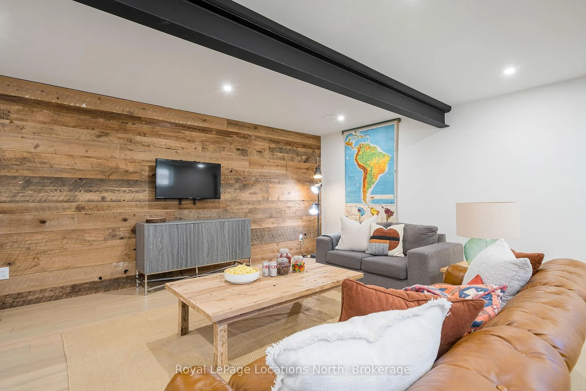 Photo 68 of 118 Sycamore Street, Blue Mountains — HOMEH