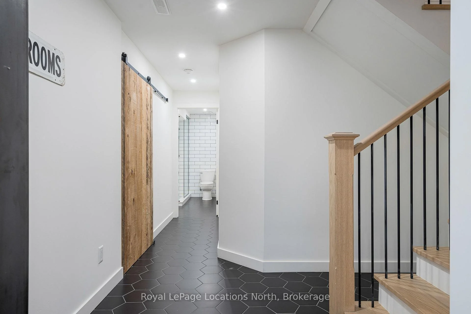 Photo 70 of 118 Sycamore Street, Blue Mountains — HOMEH