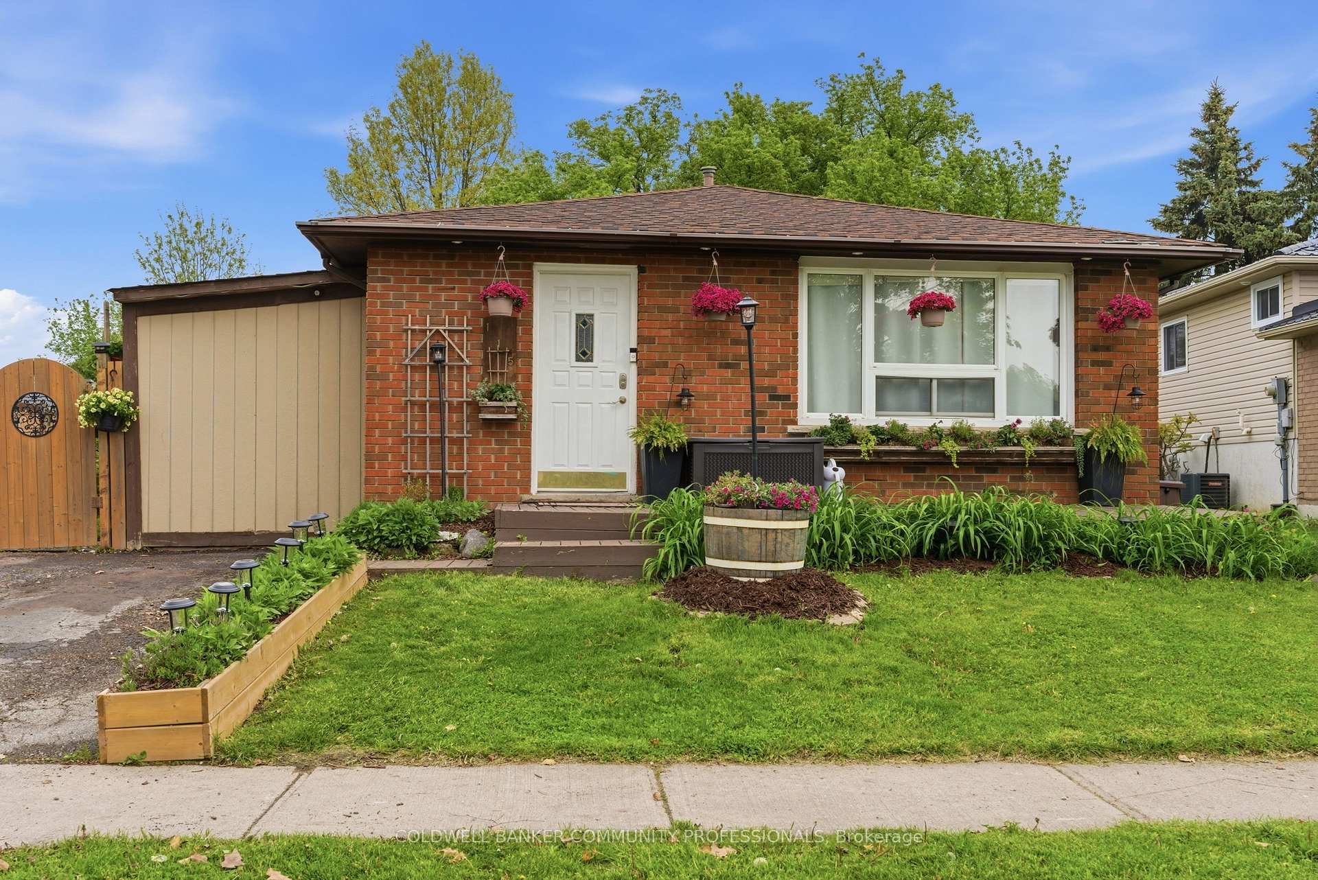 Front of 115 Gordon Drummond Avenue