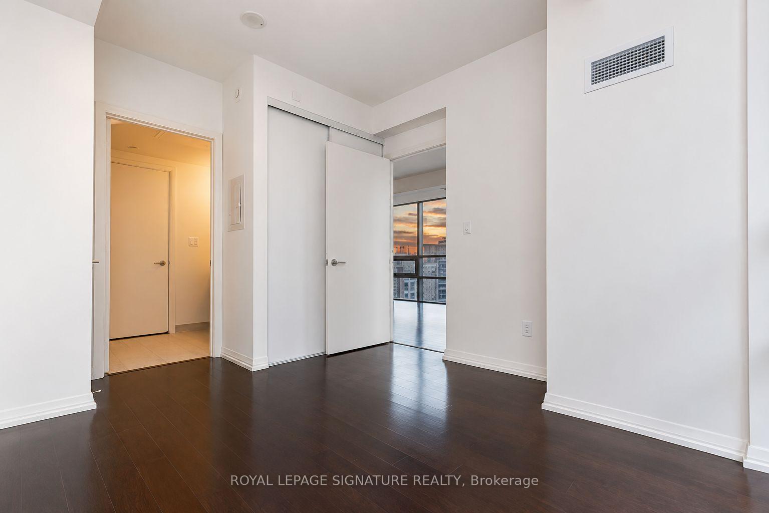 Photo 8 of Unit 1706, 460 Adelaide Street E, Toronto, Moss Park — HOMEH