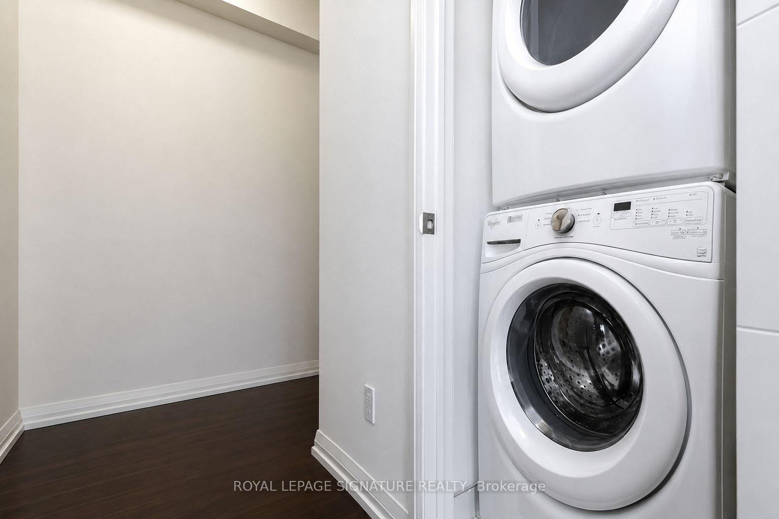 Photo 10 of Unit 1706, 460 Adelaide Street E, Toronto, Moss Park — HOMEH