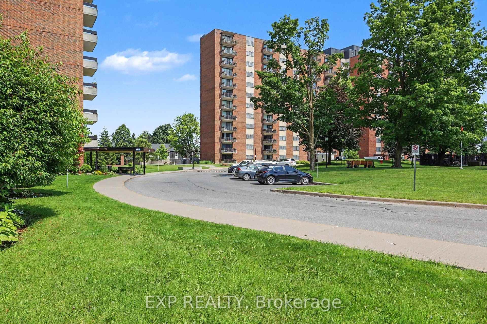 Photo 32 of Unit 103, 1505 Baseline Road, Ottawa, Copeland Park — HOMEH