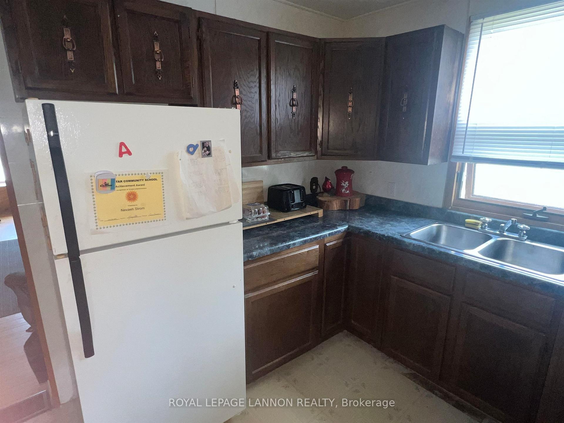 Photo 8 of 101 Pine Crescent, Atikokan — HOMEH