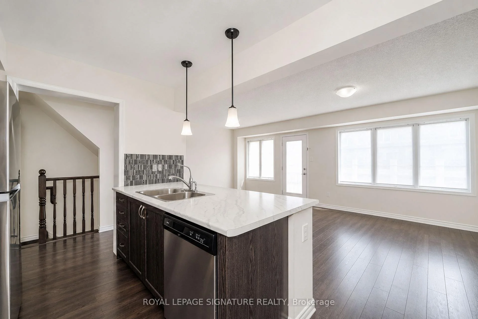 Photo 49 of 50 Gerigs Street, Scarborough, Clairlea-Birchmount — HOMEH