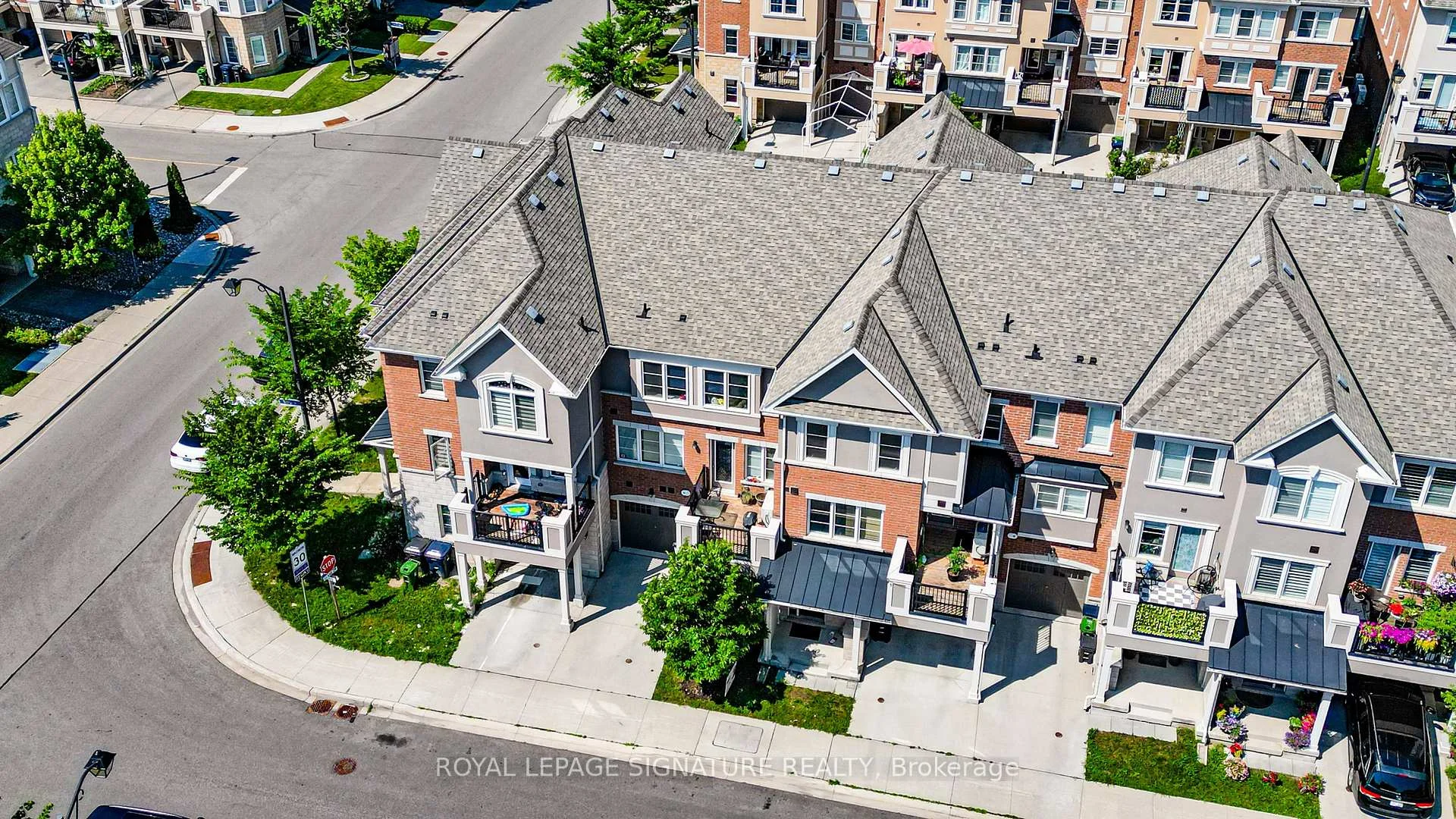 Photo 52 of 50 Gerigs Street, Scarborough, Clairlea-Birchmount — HOMEH