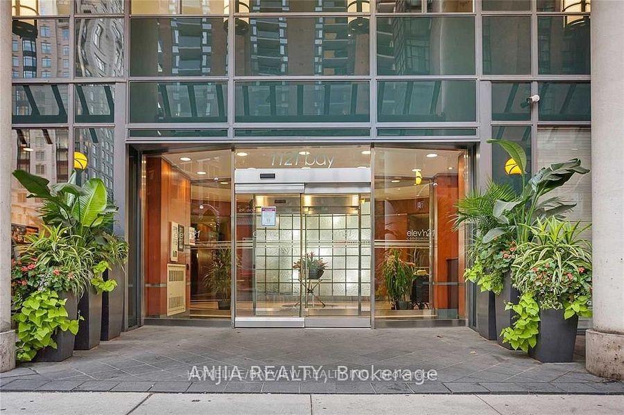 Photo 1 of Unit 405, 1121 Bay Street, Toronto, Bay Street Corridor — HOMEH