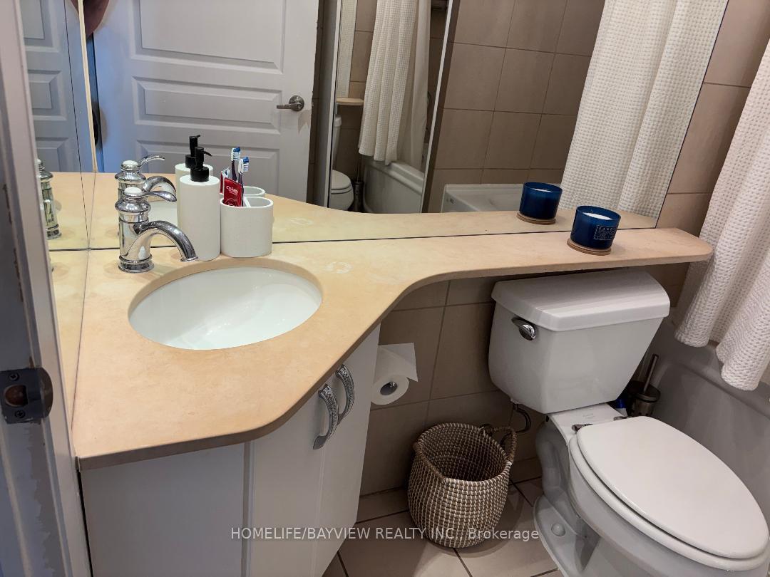 Photo 6 of Unit 405, 1121 Bay Street, Toronto, Bay Street Corridor — HOMEH