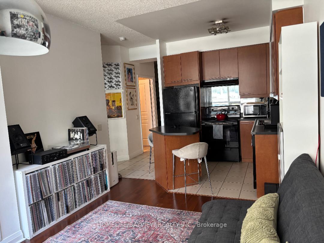 Photo 10 of Unit 405, 1121 Bay Street, Toronto, Bay Street Corridor — HOMEH