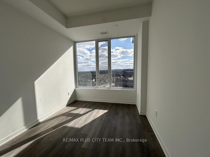 Photo 9 of Unit 901, 4878 Powers Common, Burlington, Alton — HOMEH