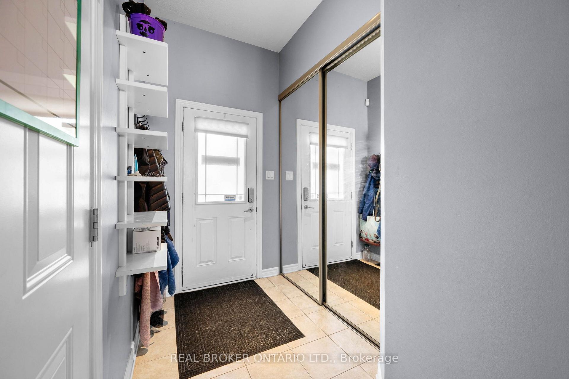 Photo 2 of 137 Marrissa Avenue, Ottawa, Beacon Hill South — HOMEH