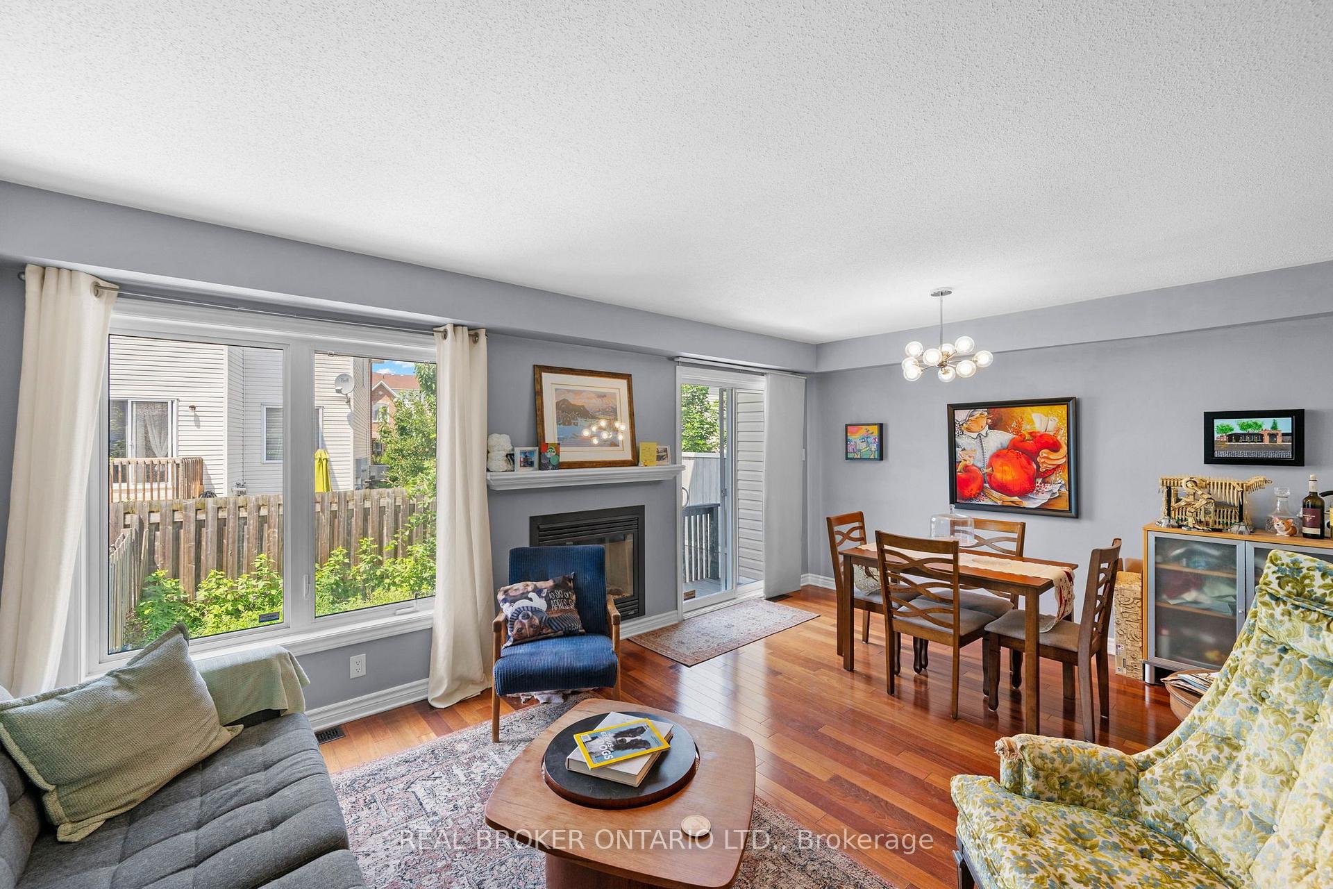 Photo 10 of 137 Marrissa Avenue, Ottawa, Beacon Hill South — HOMEH