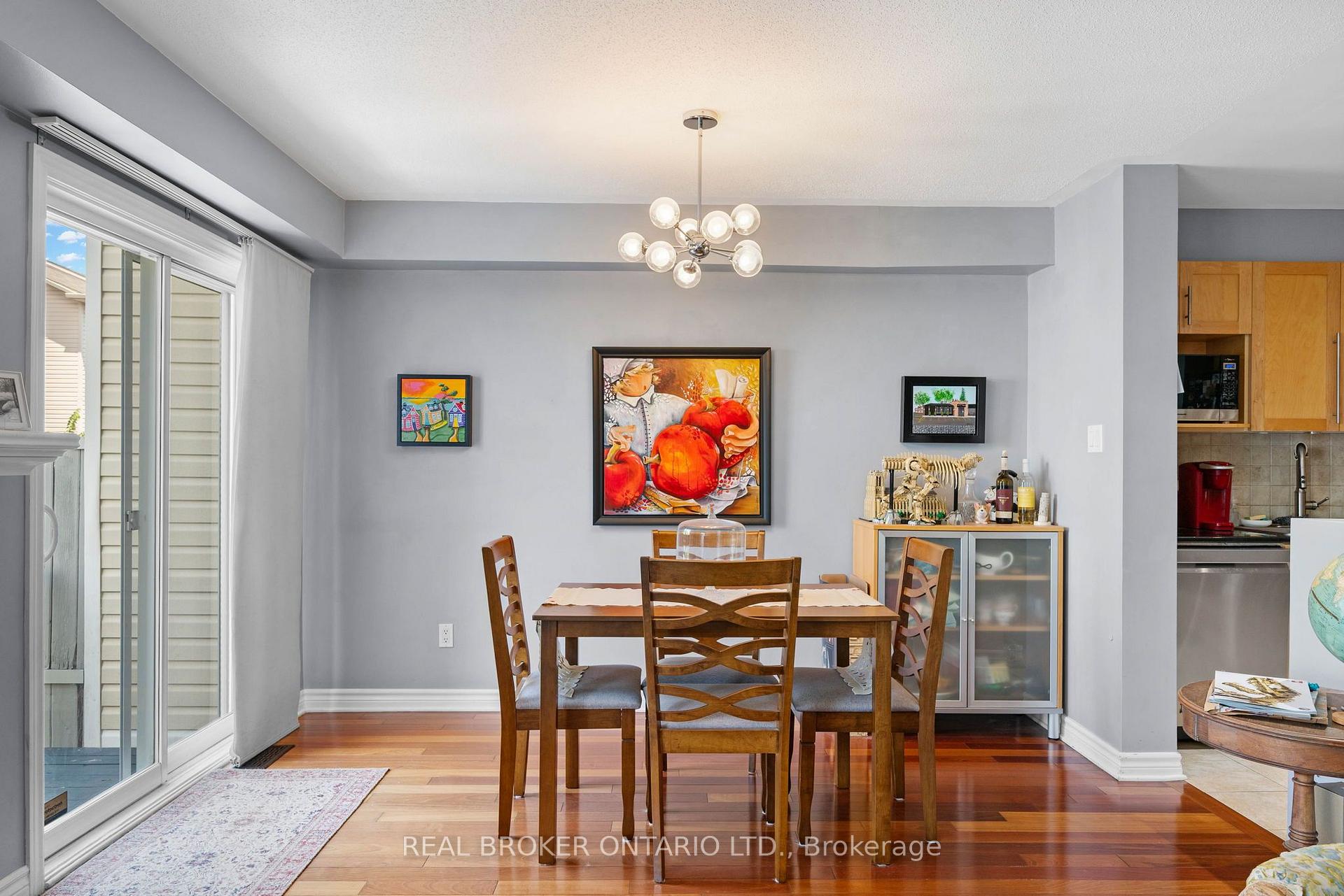 Photo 14 of 137 Marrissa Avenue, Ottawa, Beacon Hill South — HOMEH