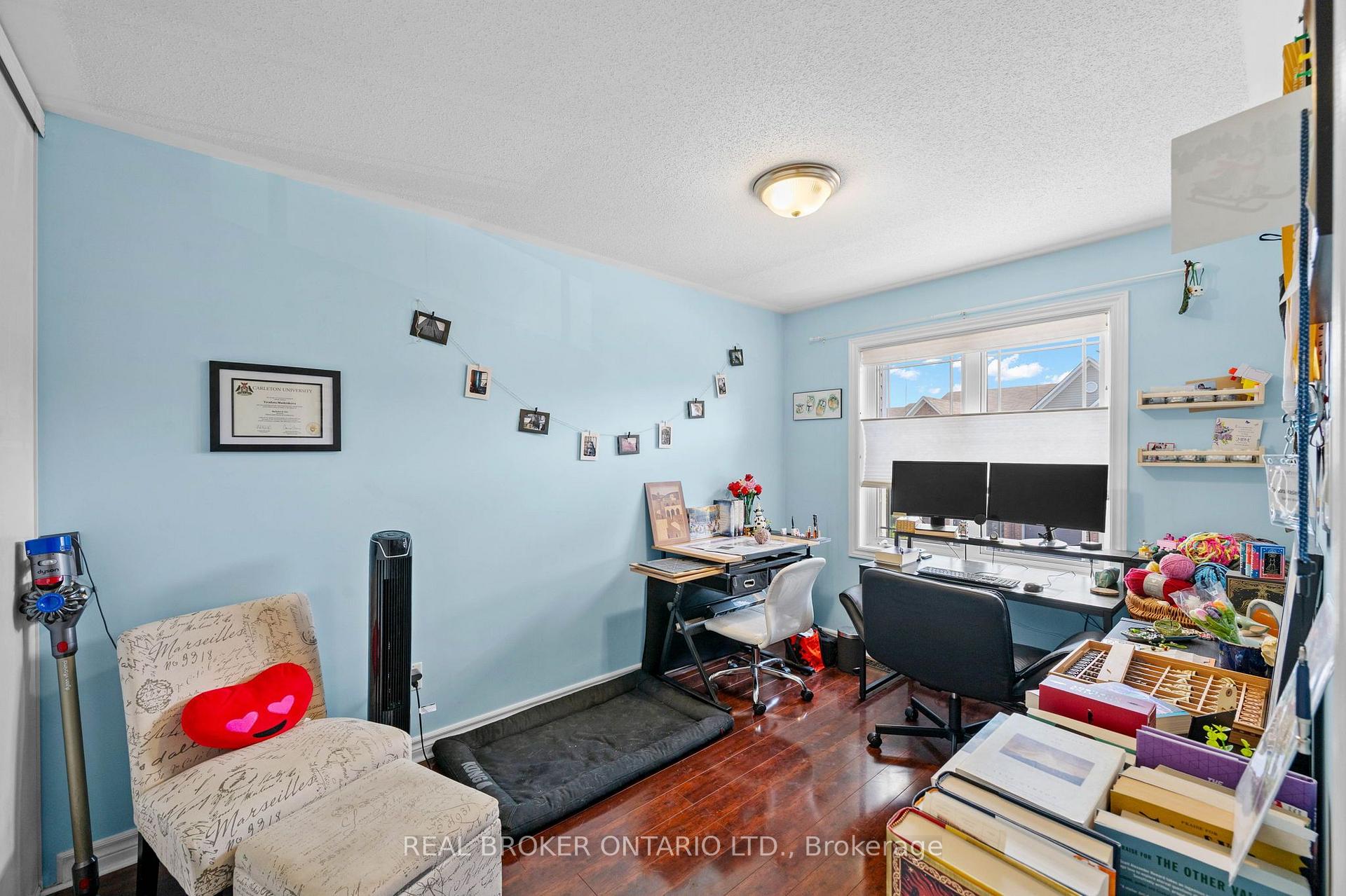 Photo 18 of 137 Marrissa Avenue, Ottawa, Beacon Hill South — HOMEH