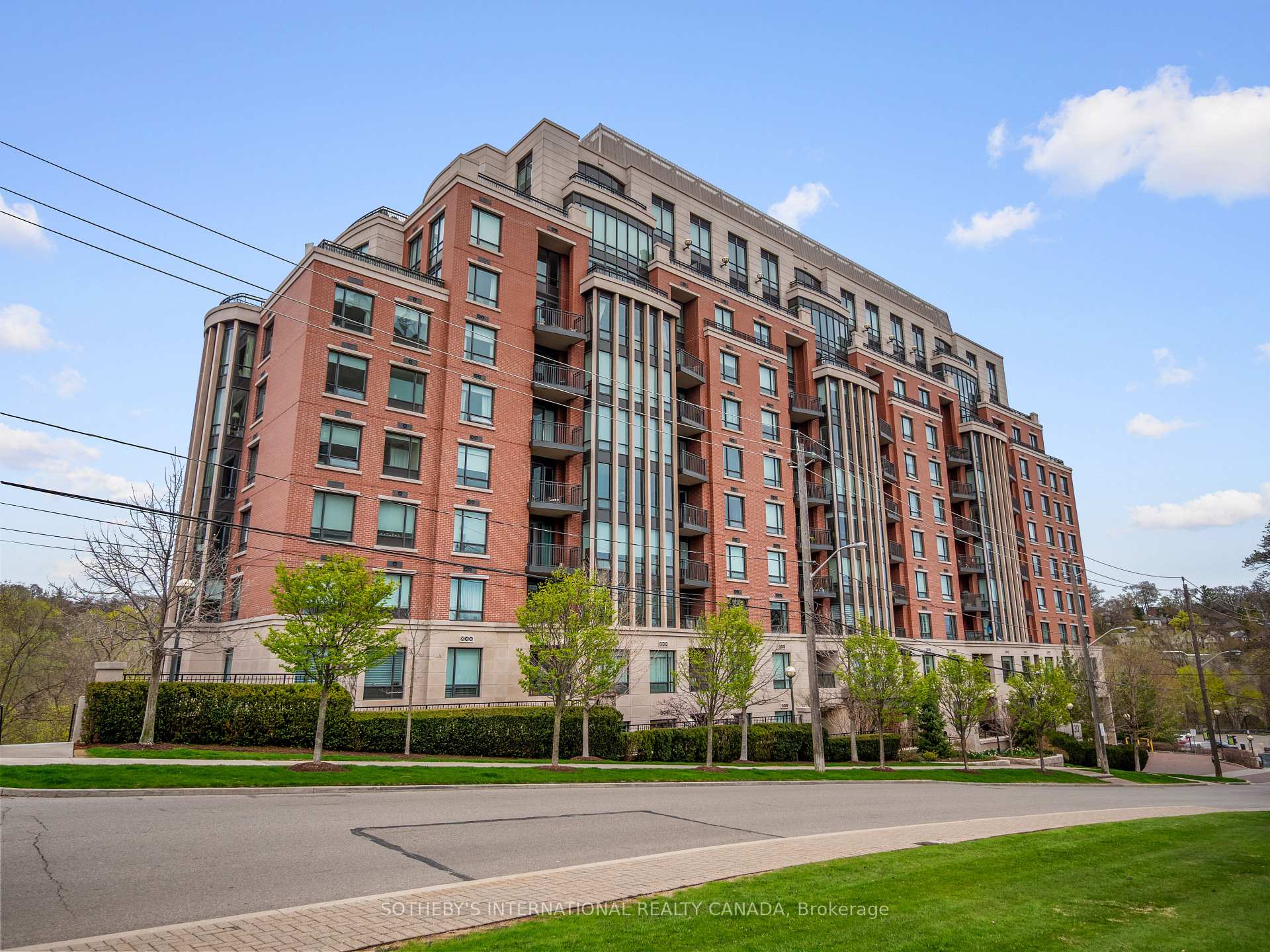 Photo 2 of Unit 301, 30 Old Mill Road, Etobicoke, Kingsway South — HOMEH