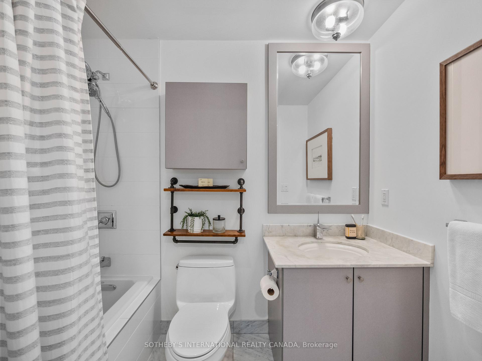 Photo 24 of Unit 301, 30 Old Mill Road, Etobicoke, Kingsway South — HOMEH