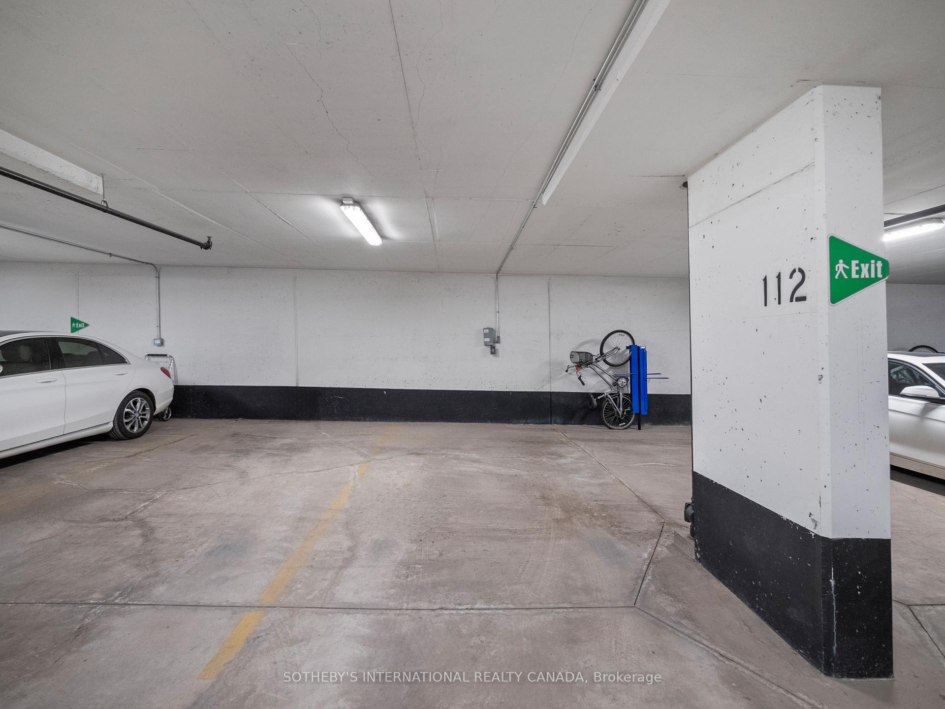 Photo 30 of Unit 301, 30 Old Mill Road, Etobicoke, Kingsway South — HOMEH