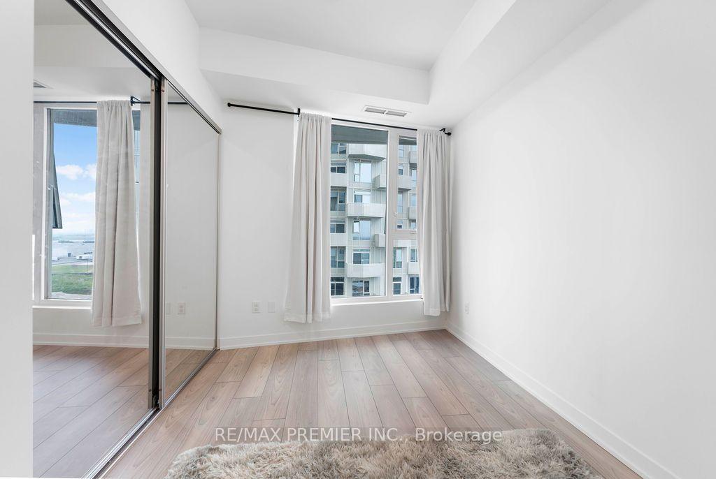 Photo 12 of Unit 816, 10 Abeja Street, Vaughan, Concord — HOMEH