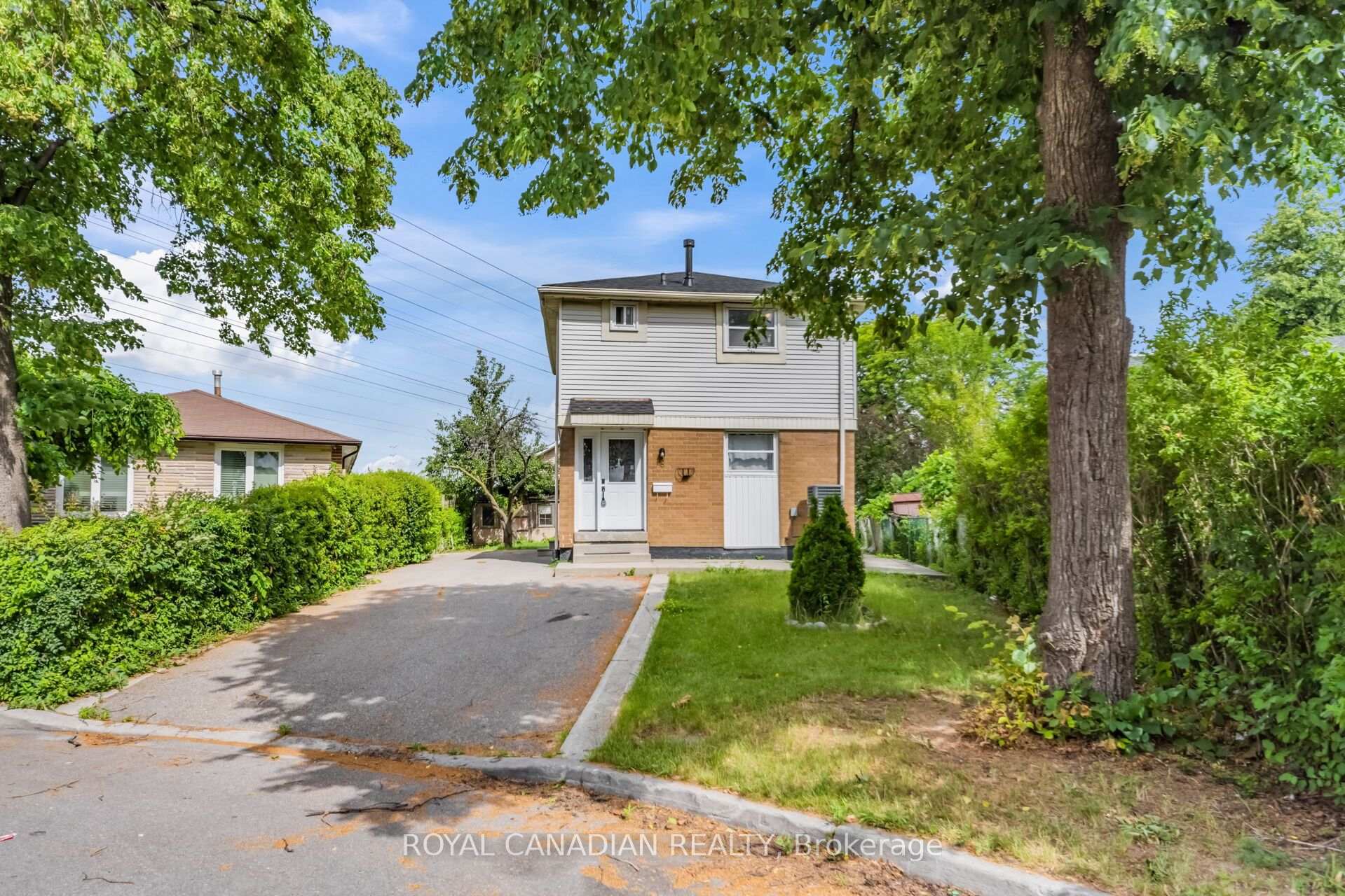 Front of 6 Damascus Drive