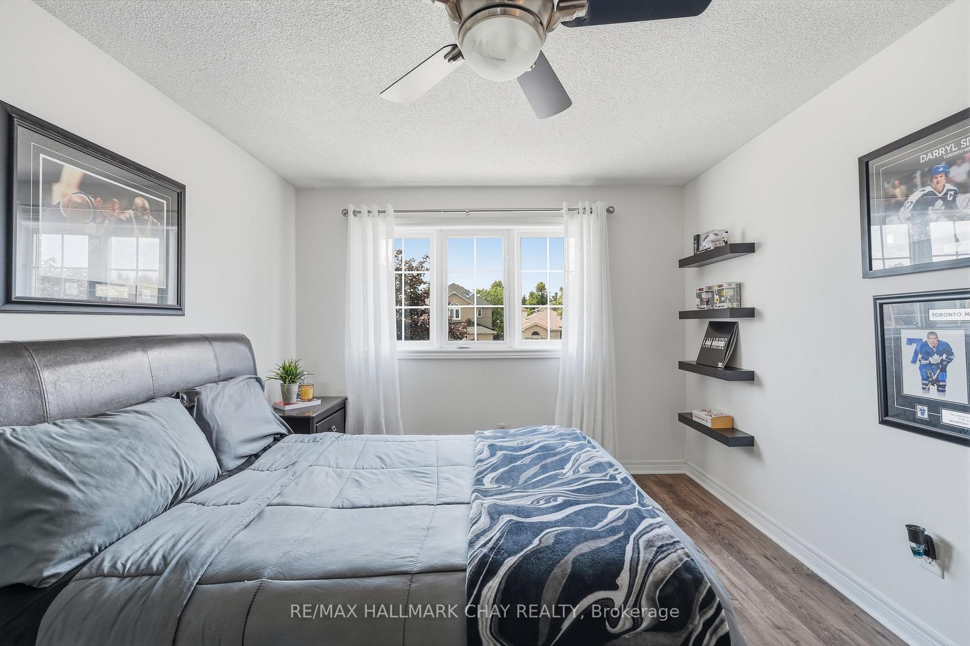 Photo 22 of 228 Wessenger Drive, Barrie, North Shore — HOMEH